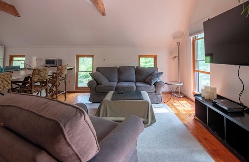 Hampton Bays Apartment | Hamptons Haven: Sunny 1-bedroom oasis with modern comforts near the bay!