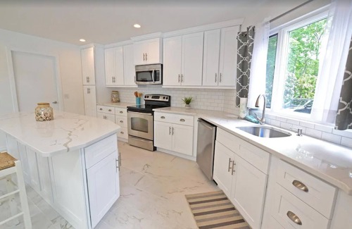 Quogue House | Hamptons Paradise — Quogue Village Home With Pool, Minutes to the Beach