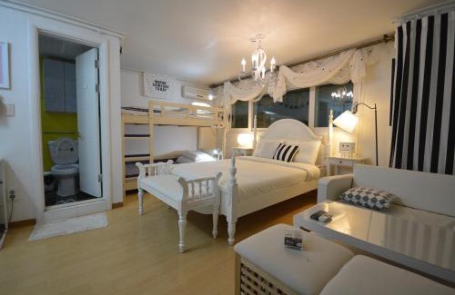 Dohwa-dong House | Han River Residence & Guesthouse