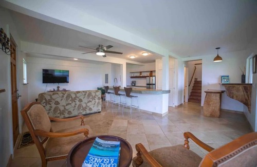 Hana House | Hana Homestead by the Beach