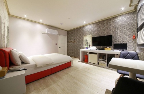 Hanam Hotel | Hanam Baro Hotel