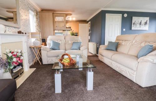 Liverton House | Handale Banks Farm Lodge