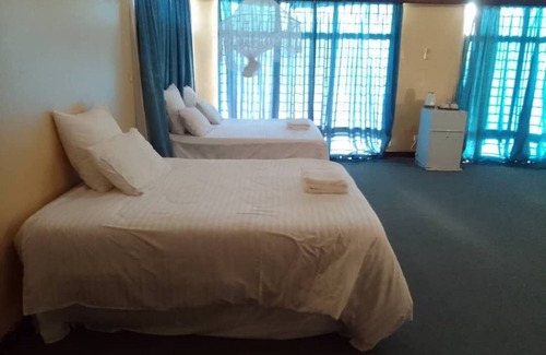 Livingstone Hotel | Handmaid Sisters Lodge