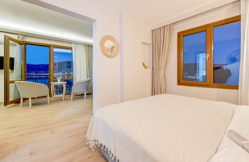 Foca Hotel | Hanedan Otel