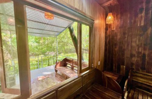 Hoa Lu Cabin | Hang Lan Bungalow