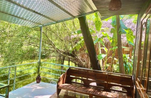 Hoa Lu Cabin | Hang Lan Bungalow
