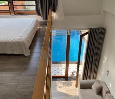 District 8 Hotel | Hang Mua Boutique
