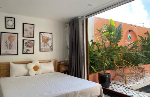 District 8 Hotel | Hang Mua Boutique