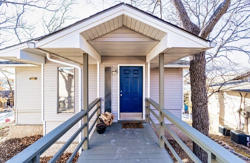 Osage Beach Apartment | Hang Out 2 Cozy Retreat in Tan-tar-a Estates!