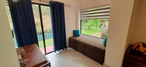 Matara House | HangarankandaBungalow Deniyaya