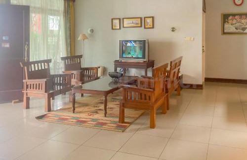 Banjarmasin Hotel | Hannie House RedPartner near Jalan Ahmad Yani Banjarmasin