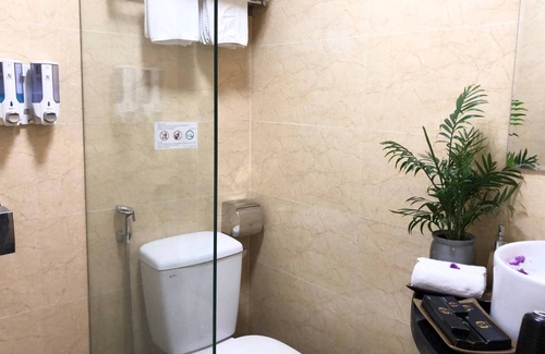 Hang Buom Hotel | Hanoi Elpis Hotel