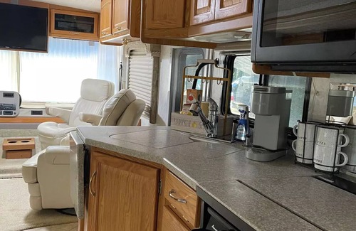 Seneca House | Hanover Haven Motorhome