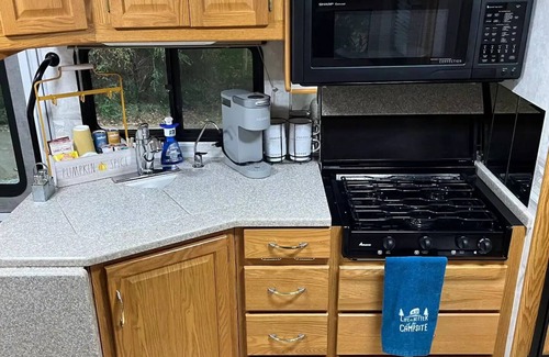 Seneca House | Hanover Haven Motorhome
