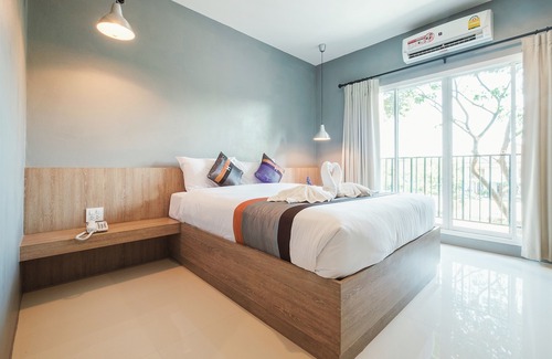 Phitsanulok Hotel | Hansanan Hotel