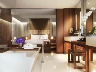 Ratchaprasong Hotel | Hansar Bangkok Hotel