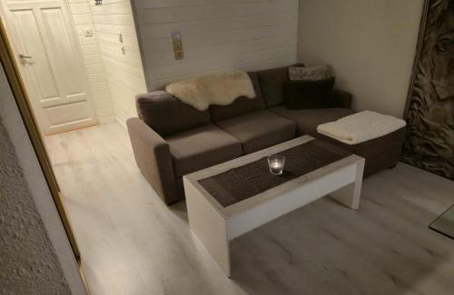 Fotlandsvag Apartment | Hanstveitvegen 5 Guest Apartment
