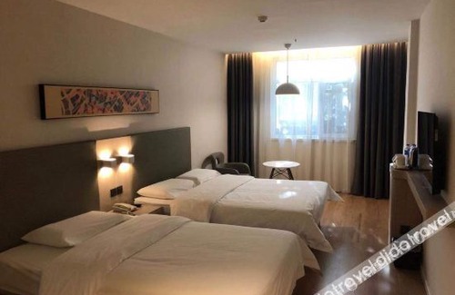 Changli County Hotel | Hanting Hotel Qinhuangdao Changli Jieyang Street