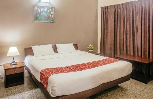 Thousand Lights West House | Hanu Reddy Residences Wallace Garden
