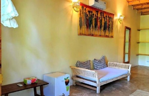 Kiwengwa Bed & Breakfast | Hapahapa Bungalows