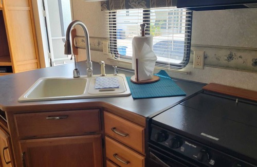 Key Largo RV Rental | Happy Camper's Tropical Oasis
