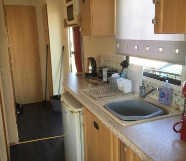 Chapel Saint Leonards Ski Chalet | Happy days north Caravan 88 Chapel st Leonards