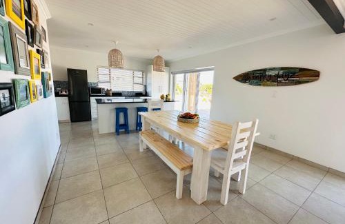 Jeffreys Bay House | Happy Dayz Holiday House