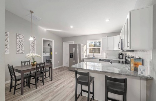 Ocala House | Happy Daze Ocala~Pet Friendly/Fenced Yard-WEC 14mi