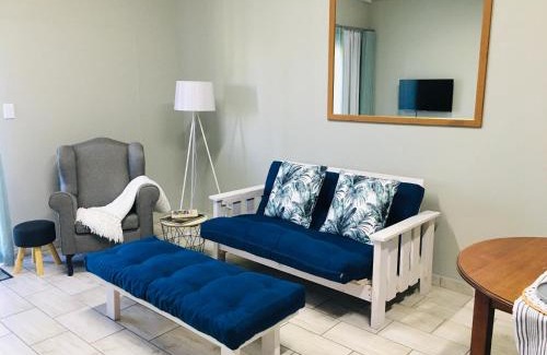 Swellendam Apartment | Happy Daze (Self catering)
