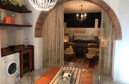 Riparbella House | Happy Flat