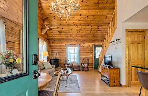 Hiawassee Cabin | Happy Hideaway Cabin