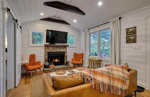 Highlands House | Happy Hiker