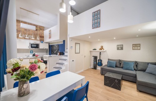 Erzsebetvaros Hotel | happy home Budapest BLUE