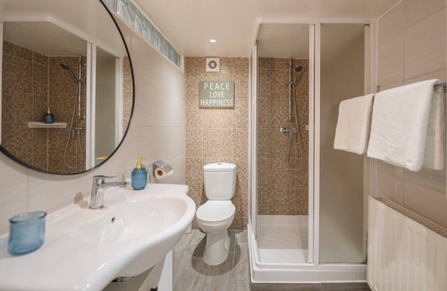 Erzsebetvaros Hotel | happy home Budapest BLUE