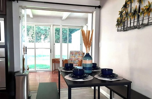 South Venice House | HAPPY HOUSE by the SEA, Dog Friendly!