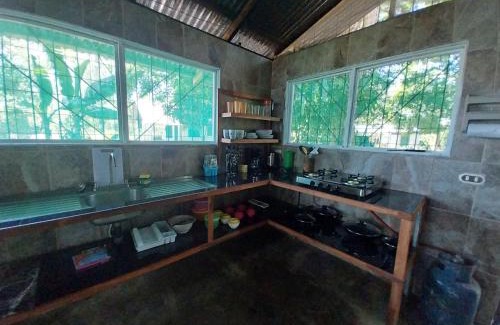 Puerto Jimenez House | Happy Monkeys