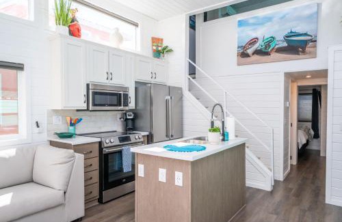 Parker Strip House | Happy Our! at Roadrunner Resort