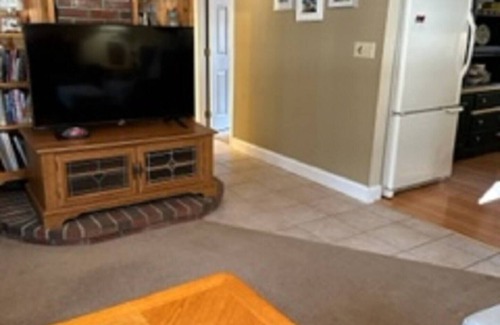 Phippsburg House | Happy Ours! 3BR 1.5 Bath