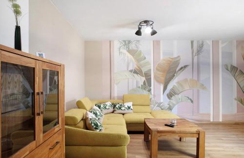 Ilmenau Apartment | Happy Place