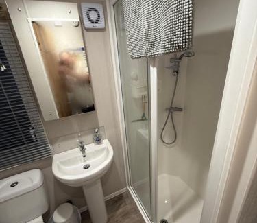 Prestatyn Resort | Happy Place - Lido Beach