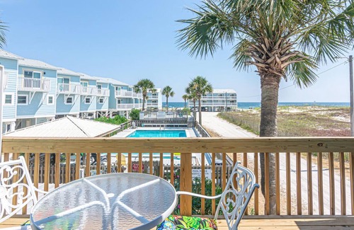 Fort Morgan House | Happy Place