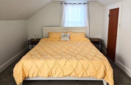 Hazel Park House | Happy Place