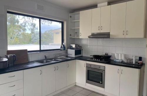 Glen Waverley Villa | Happy Post-Glen Waverley