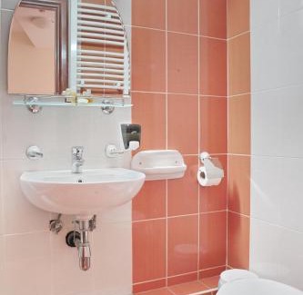 Vozdovac Hotel | Happy Star Club