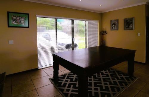 Struisbaai House | Happy Tides Main House