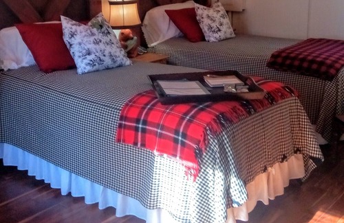 Duvall House | Happy Trails Cottage for Nature Lovers