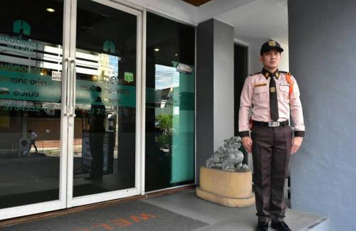 Khlong Chan Hotel | Happyland Mansion