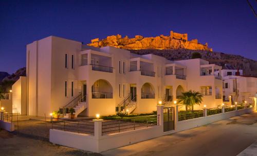 Haraki Hotel | Haraki Bay Hotel and Luxury Apartments