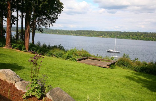 Freeland House | Harbor Retreat Waterfront Home