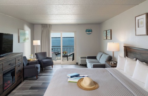 Lake Geneva Hotel | Harbor Shores on Lake Geneva